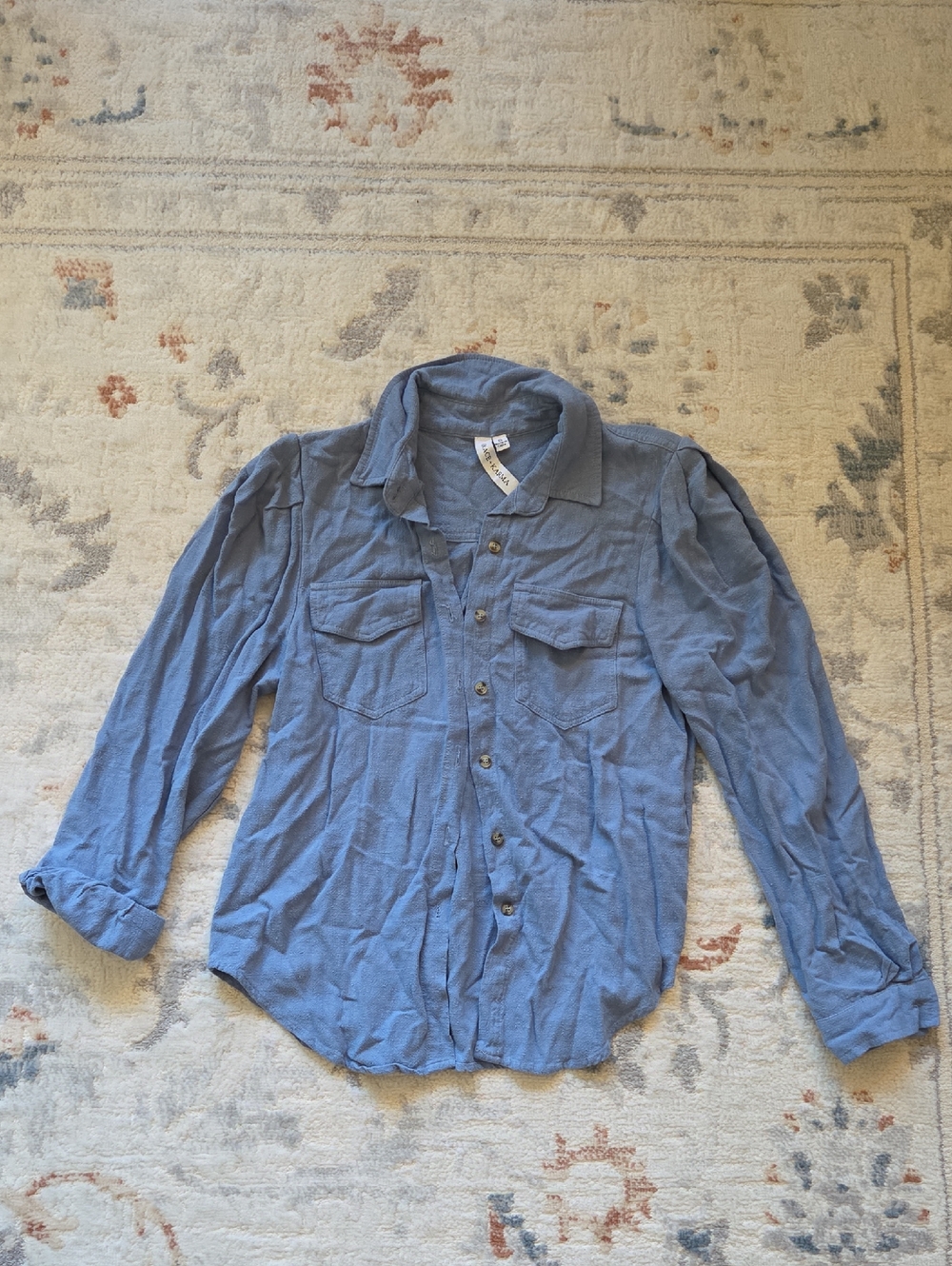 Light Blue Causal Button-Down Shirt